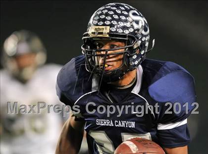 Thumbnail 2 in Le Grand vs. Sierra Canyon (CIF State Small Schools Final) photogallery.
