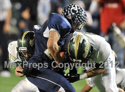 Thumbnail 3 in Le Grand vs. Sierra Canyon (CIF State Small Schools Final) photogallery.