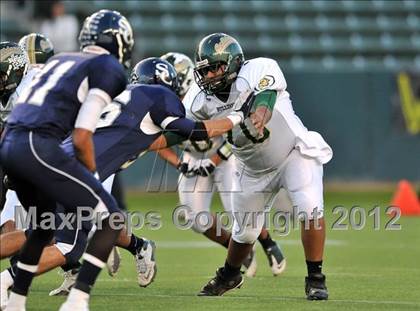 Thumbnail 1 in Le Grand vs. Sierra Canyon (CIF State Small Schools Final) photogallery.