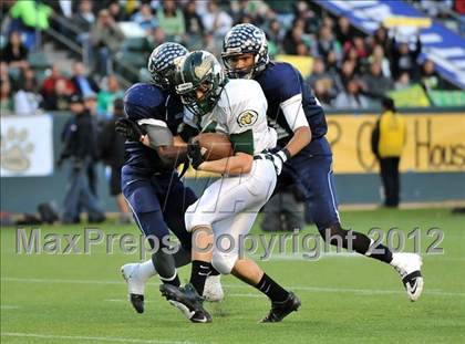 Thumbnail 2 in Le Grand vs. Sierra Canyon (CIF State Small Schools Final) photogallery.