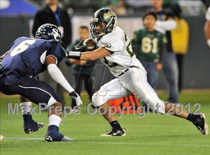 Thumbnail 1 in Le Grand vs. Sierra Canyon (CIF State Small Schools Final) photogallery.