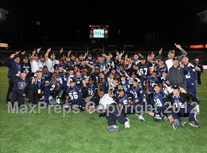 Thumbnail 3 in Le Grand vs. Sierra Canyon (CIF State Small Schools Final) photogallery.