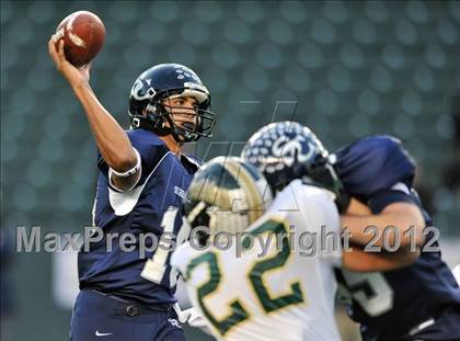 Thumbnail 3 in Le Grand vs. Sierra Canyon (CIF State Small Schools Final) photogallery.