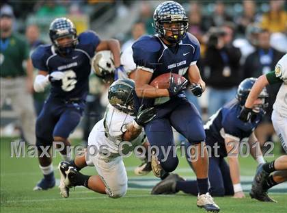 Thumbnail 3 in Le Grand vs. Sierra Canyon (CIF State Small Schools Final) photogallery.