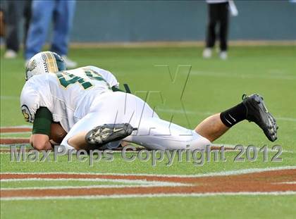 Thumbnail 1 in Le Grand vs. Sierra Canyon (CIF State Small Schools Final) photogallery.