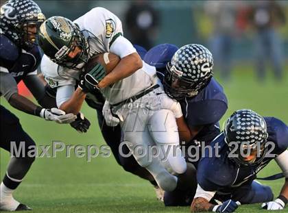 Thumbnail 1 in Le Grand vs. Sierra Canyon (CIF State Small Schools Final) photogallery.
