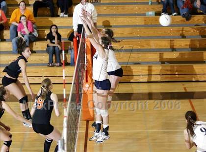 Thumbnail 1 in Lakewood @ Columbine photogallery.