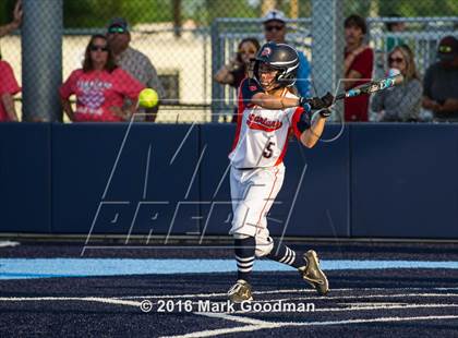 Thumbnail 1 in Seven Lakes vs Pearland (UIL 6A Region 3 Playoff) photogallery.