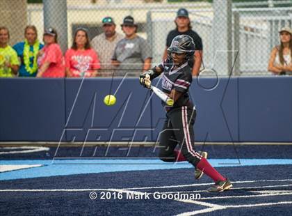 Thumbnail 2 in Seven Lakes vs Pearland (UIL 6A Region 3 Playoff) photogallery.