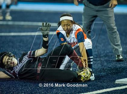 Thumbnail 1 in Seven Lakes vs Pearland (UIL 6A Region 3 Playoff) photogallery.