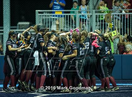 Thumbnail 3 in Seven Lakes vs Pearland (UIL 6A Region 3 Playoff) photogallery.