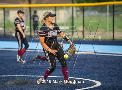 Thumbnail 2 in Seven Lakes vs Pearland (UIL 6A Region 3 Playoff) photogallery.