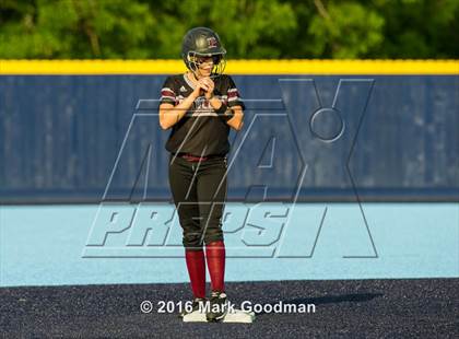 Thumbnail 1 in Seven Lakes vs Pearland (UIL 6A Region 3 Playoff) photogallery.