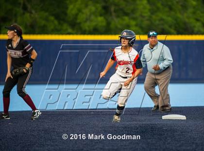Thumbnail 2 in Seven Lakes vs Pearland (UIL 6A Region 3 Playoff) photogallery.