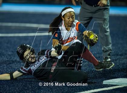 Thumbnail 3 in Seven Lakes vs Pearland (UIL 6A Region 3 Playoff) photogallery.