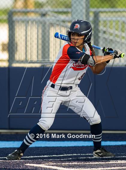 Thumbnail 2 in Seven Lakes vs Pearland (UIL 6A Region 3 Playoff) photogallery.