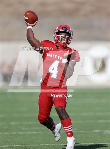 Thumbnail 3 in North Shore vs. Westlake (UIL 6A Division 1 State Semifinal) photogallery.