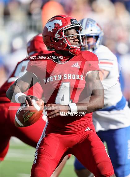 Thumbnail 3 in North Shore vs. Westlake (UIL 6A Division 1 State Semifinal) photogallery.