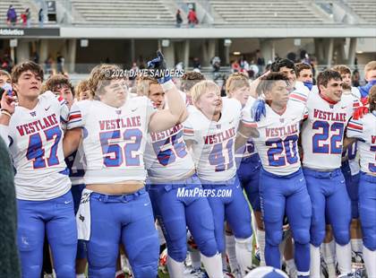 Thumbnail 1 in North Shore vs. Westlake (UIL 6A Division 1 State Semifinal) photogallery.