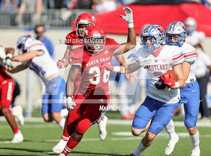 Thumbnail 1 in North Shore vs. Westlake (UIL 6A Division 1 State Semifinal) photogallery.