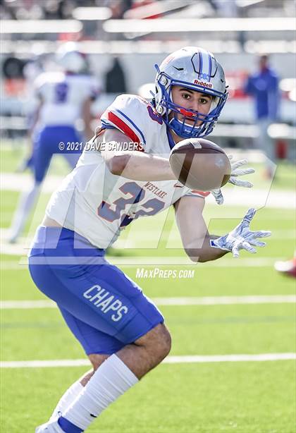 Thumbnail 3 in North Shore vs. Westlake (UIL 6A Division 1 State Semifinal) photogallery.