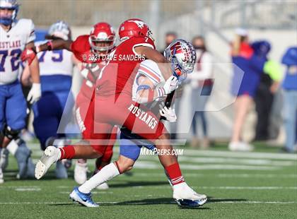 Thumbnail 3 in North Shore vs. Westlake (UIL 6A Division 1 State Semifinal) photogallery.