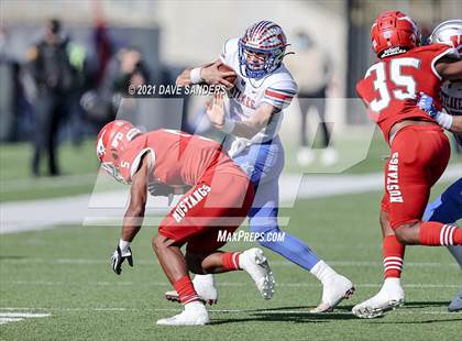 Thumbnail 1 in North Shore vs. Westlake (UIL 6A Division 1 State Semifinal) photogallery.