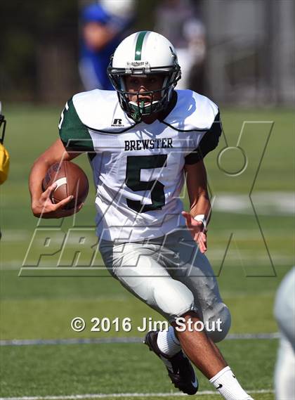 Thumbnail 1 in Brewster vs. Nanuet (Brewster Jamboree) photogallery.