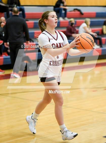 Thumbnail 3 in Oaks Christian vs Victory Christian Center (Nike Tournament of Champions) photogallery.