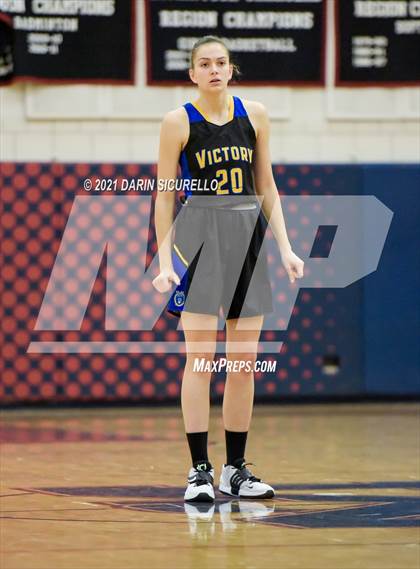 Thumbnail 1 in Oaks Christian vs Victory Christian Center (Nike Tournament of Champions) photogallery.