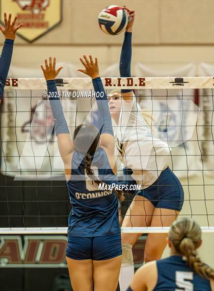 Thumbnail 2 in O'Connor vs Highland Park (Volleypalooza) photogallery.