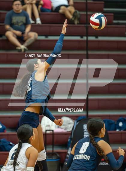 Thumbnail 3 in O'Connor vs Highland Park (Volleypalooza) photogallery.