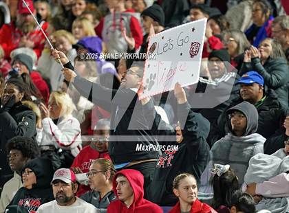 Thumbnail 2 in Terrell vs South Oak Cliff (UIL 5A Div 2 Regional Semifinal) photogallery.