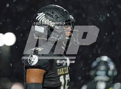 Thumbnail 1 in Terrell vs South Oak Cliff (UIL 5A Div 2 Regional Semifinal) photogallery.