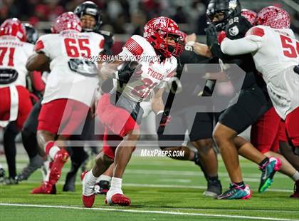 Thumbnail 3 in Terrell vs South Oak Cliff (UIL 5A Div 2 Regional Semifinal) photogallery.