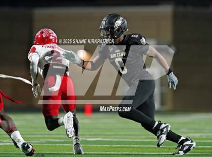 Thumbnail 1 in Terrell vs South Oak Cliff (UIL 5A Div 2 Regional Semifinal) photogallery.
