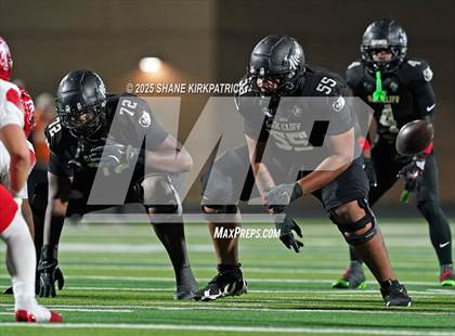 Thumbnail 1 in Terrell vs South Oak Cliff (UIL 5A Div 2 Regional Semifinal) photogallery.