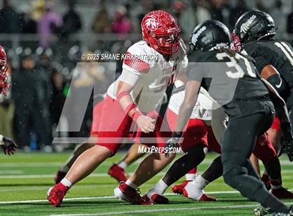 Thumbnail 3 in Terrell vs South Oak Cliff (UIL 5A Div 2 Regional Semifinal) photogallery.