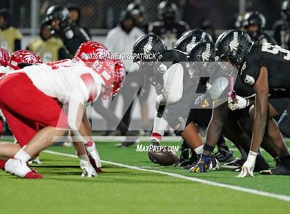 Thumbnail 2 in Terrell vs South Oak Cliff (UIL 5A Div 2 Regional Semifinal) photogallery.