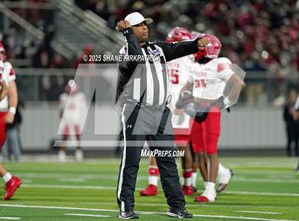 Thumbnail 1 in Terrell vs South Oak Cliff (UIL 5A Div 2 Regional Semifinal) photogallery.