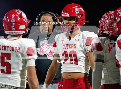 Thumbnail 3 in Terrell vs South Oak Cliff (UIL 5A Div 2 Regional Semifinal) photogallery.