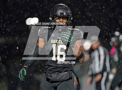 Thumbnail 1 in Terrell vs South Oak Cliff (UIL 5A Div 2 Regional Semifinal) photogallery.