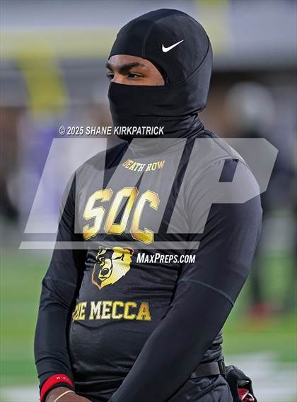 Thumbnail 3 in Terrell vs South Oak Cliff (UIL 5A Div 2 Regional Semifinal) photogallery.