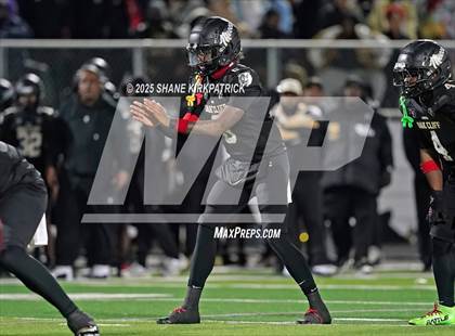 Thumbnail 1 in Terrell vs South Oak Cliff (UIL 5A Div 2 Regional Semifinal) photogallery.