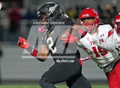 Thumbnail 2 in Terrell vs South Oak Cliff (UIL 5A Div 2 Regional Semifinal) photogallery.