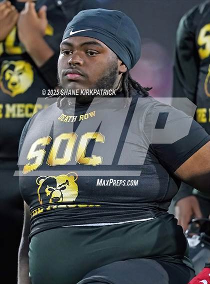 Thumbnail 3 in Terrell vs South Oak Cliff (UIL 5A Div 2 Regional Semifinal) photogallery.