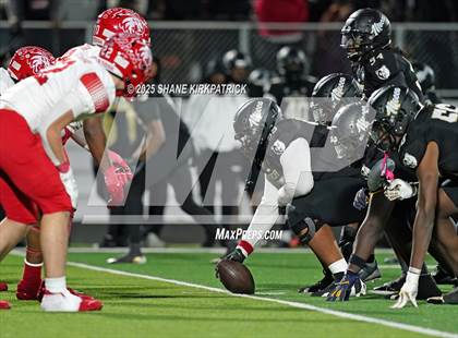 Thumbnail 3 in Terrell vs South Oak Cliff (UIL 5A Div 2 Regional Semifinal) photogallery.