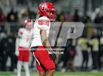 Thumbnail 3 in Terrell vs South Oak Cliff (UIL 5A Div 2 Regional Semifinal) photogallery.
