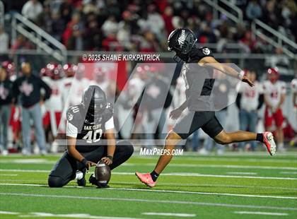 Thumbnail 1 in Terrell vs South Oak Cliff (UIL 5A Div 2 Regional Semifinal) photogallery.
