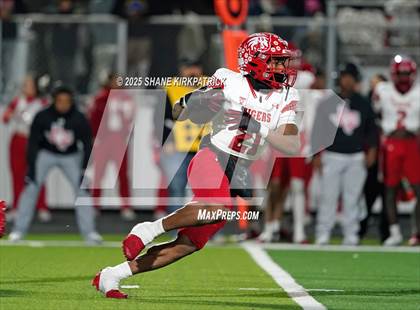 Thumbnail 3 in Terrell vs South Oak Cliff (UIL 5A Div 2 Regional Semifinal) photogallery.